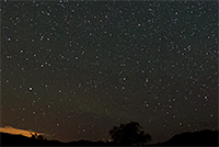 Camelopardalids meteor trail time-lapse